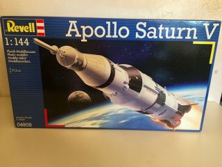 Apollo 11 Saturn V Space Rocket Model 1:144 America 