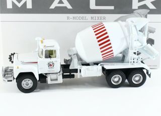 Mack R - Model Cement Mixer United Metro First Gear 1:34 19 - 2616