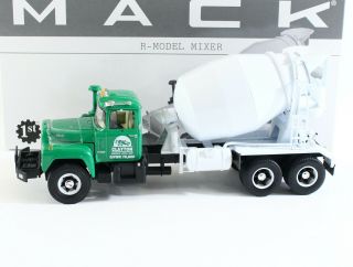 Mack R - Model Mixer Cement Truck Clayton First Gear 1:34 10 - 2515