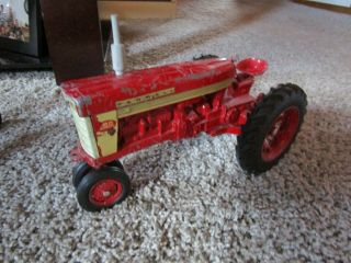 Ji Case Ih Farmall Mccormick Farm Toy Tractor Model 560