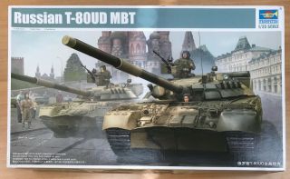 Trumpeter 1:35 Russian T - 80ud Mbt Kit 9527