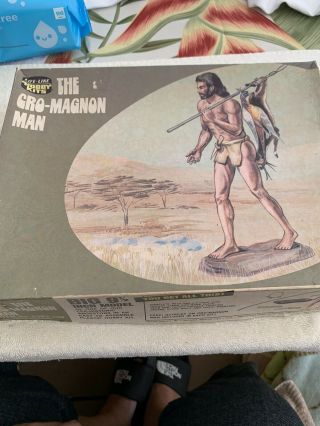Vintage Life - Like Hobby Kits 9/12” The Cro - Magnon Man Ancestor Plastic Model Kit