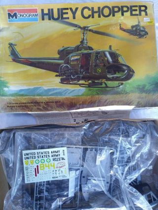 1976 Monogram 5602 U.  S Army Huey Chopper - 1/24 Scale Model Kit