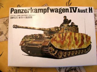 Bandai Vintage 1/48 German Ww2 Panzer Iv Ausf.  H Tank Kit