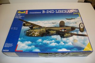 Revell 1 48 B - 24d Liberator
