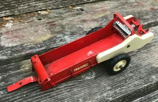 Vintage Tru Scale Manure Spreader For A Tractor 1/16 International Metal Rims