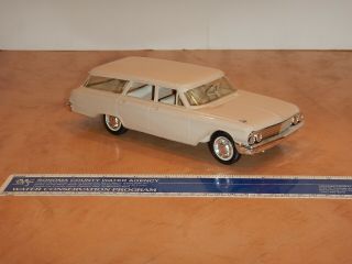 Hubley 1962 Ford Country Sedan Dealer Promo Scale Model Car,  Tan