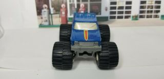 Vintage 1991 Hot Wheels Big Foot Champion Ford Monster Truck w/ removable Tires 3