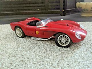 Burago 1/18 Scale Model Ferrari Testa Rossa 1957 Made In Italy Red