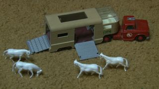 1968 Lesney Matchbox K - 18 King Size Dodge Tractor Articulated Horse Van 4 Horses