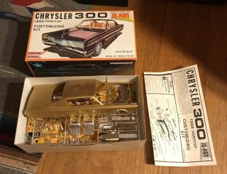 Vintage Jo - Han 1968 Chrysler 300 Hardtop Car Model Kit 1/25 Scale
