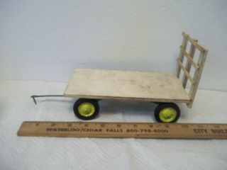 Homemade Hay Rack On Vintage 1/16 Scale John Deere Running Gear Been Repainted 2