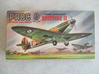 Vintage Vickers Supermarine Spitfire Ii Model Kit By Frog 394 P