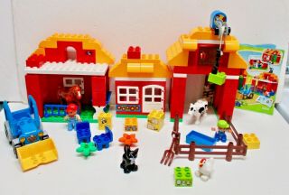 Lego Duplo 10525 Big Farm - Animals,  Tractor,  Farmers,  3 Buildings,  Instructions