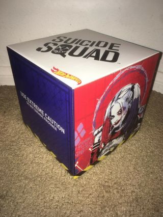 Mattel Dc Hot Wheels Suicide Squad Harley Quinn 2016 Sdcc Comic Con Exclusive
