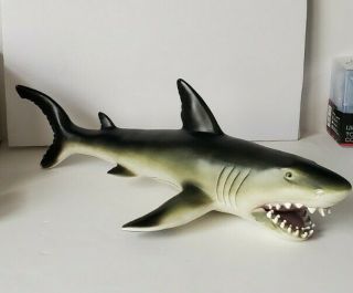 Toys R Us Maidenhead Great White Shark 17 " Rubber Toy