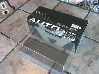 3 - 1:18 Display Cases By Auto Art