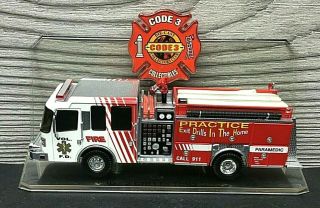 Code 3 Collectible Fire Truck Collector’s Club Ferrara Inferno Pumper Truck