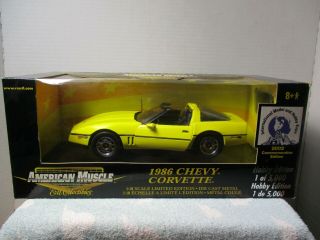 1/18 Ertl American Muscle Yellow 1986 Chevy Corvette