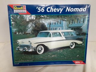 Vintage Revell Monogram 1956 Chevy Nomad Wagon 1:25 Scale Model Kit 2489