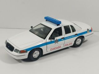 Classic Metal 1999 Ford Crown Victoria Chicago Police 1:24 Diecast No Box