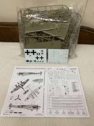 1/48 Scale German Fighter Me Bf 110 G - 2