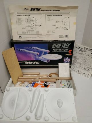 Star Trek Uss Enterprise Flying Model Rocket 25th Anniversary Special Ed Estes