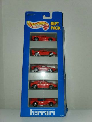 Hot Wheels 1993 Ferrari 5 Pack 250,  308,  348,  F40,  Testarossa Red 12405 Open Box