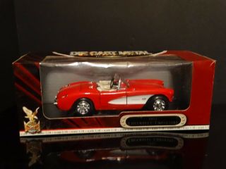 Road Signature 1957 Chevy Corvette Roadster Red 1:18 Scale Die Cast Car