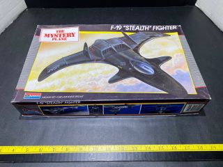 Monogram 1/48 Scale Usaf F - 19 Stealth Fighter (the Mystery Plane)
