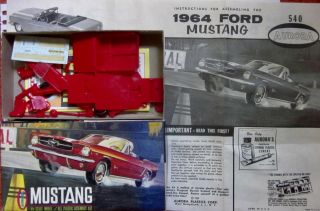 Vintage Aurora 1964 Mustang Convertible Kit 1:32 Scale,  Complete