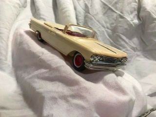 1960 Pontiac Conv Model Kit Screw Bottom