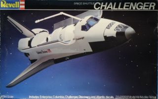Revell 1:144 Space Shuttle Challenger Plastic Model Kit 4526u