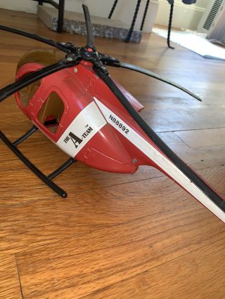 1983 A - Team Ertl Howlin Mad Red Diecast Hughes Helicopter