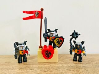 Lego Duplo Vintage Knights Figure Armor Weapons Sword Mace Dragon Castle