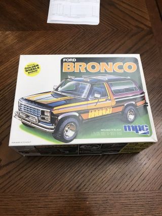 Vintage 1979 Mpc Ford Bronco 4x4 Truck 1/25 Scale Model 0434 Open Unbuilt