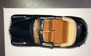 Maisto 1955 Bmw 502 Black Convertible Diecast 1/18 Scale Model Car