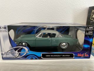 Maisto 1:18 Scale 1953 Studebaker Starliner Turquoise Special Edition