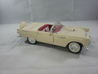 Diecast - 1/24 1956 Ford Thunderbird Convertible Cream Color