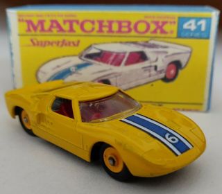 Matchbox lesney 41 Ford G.  T.  yellow 1966 Custom/Crafted box 2