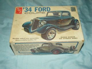 Vintage Amt 1/25 Scale 1934 Ford Coupe T134 Model Kit 34