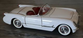 Franklin 1953 Chevrolet Corvette Convertible White 1:24 Diecast Car