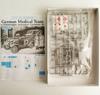DRAGON GERMAN MEDICAL TEAM W/KUBELWAGEN AMBULANCE CONVERSION KIT 6137 2