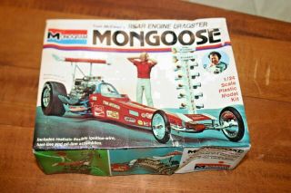 1/24 Tom Mcewens Rear Engine Dragster Mongoose Kit Monogram S/h Figures