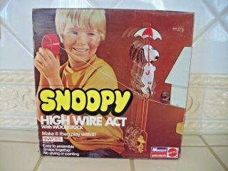 Mattel/revell Snaptite Snoopy High Wire Act With Woodstock Model Kit " 1972 "