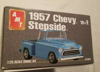 1957 Chevy Stepside Truck AMT ERTL 1:25 2002 31851 Model Kit OPEN 2