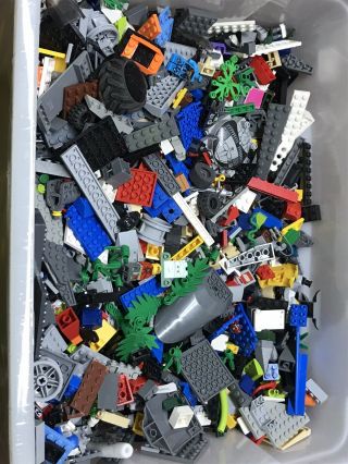 Huge Lego 14,  Lbs Of Lego Bulk Mixed Themes Legos Minifigures