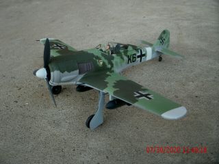 Built 1/48 Scale World War Ii German Focke Wulf 190 Fighter Model Plane