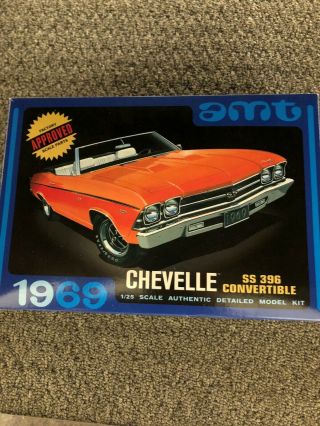 Amt 1:25 Scale 1969 Chevelle Ss 396 Convertible Model Kit Amt823m/03