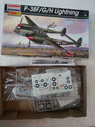 2002 Pro Modeler 85 - 5974 P - 38f/g/h Lightning - 1/48 Scale Model Kit